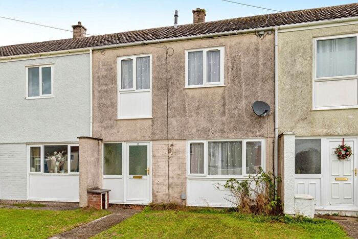 3 Bedroom Terraced House For Sale In Bro Myrddin, Carmarthen, Carmarthenshire, SA31