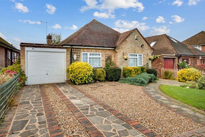2 Bedroom Detached Bungalow For Sale In Elizabeth Crescent, East Grinstead, RH19