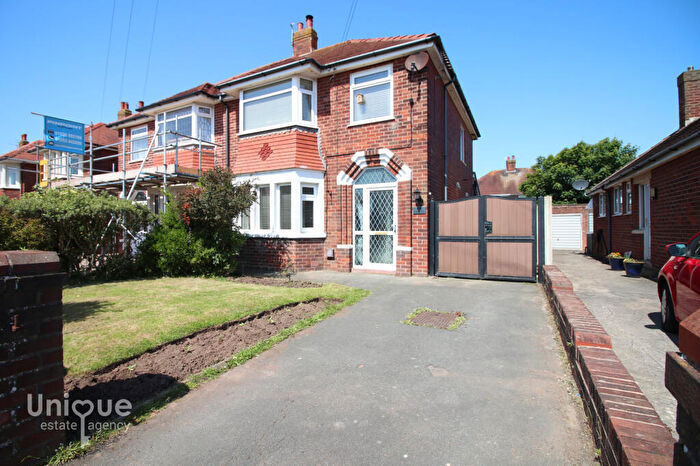 3 Bedroom Semi Detached House For Sale In Winsford Crescent, Thornton-Cleveleys, FY5