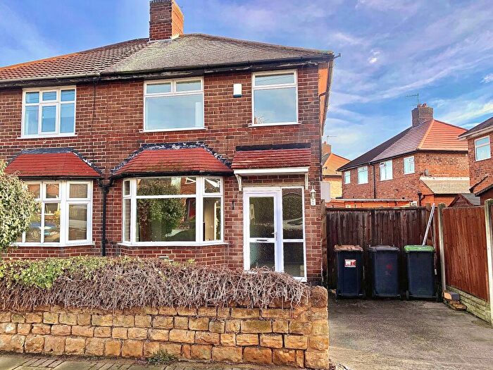 3 Bedroom House To Rent In Beech Avenue, Beeston, NG9