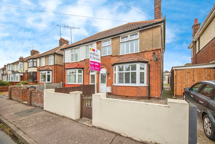 3 Bedroom Semi Detached House For Sale In Lime Avenue, Harwich, CO12
