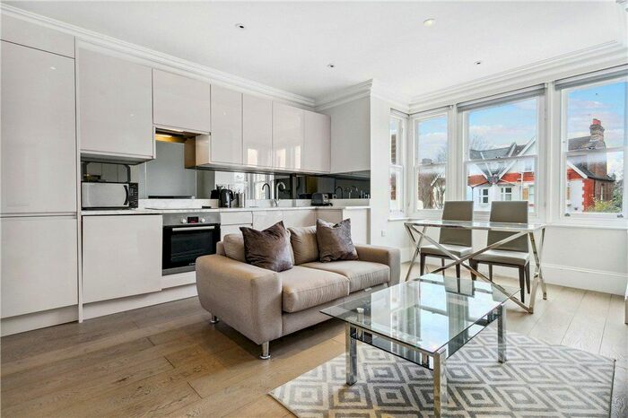 1 Bedroom Flat To Rent In Twyford Avenue, Acton, London, W3