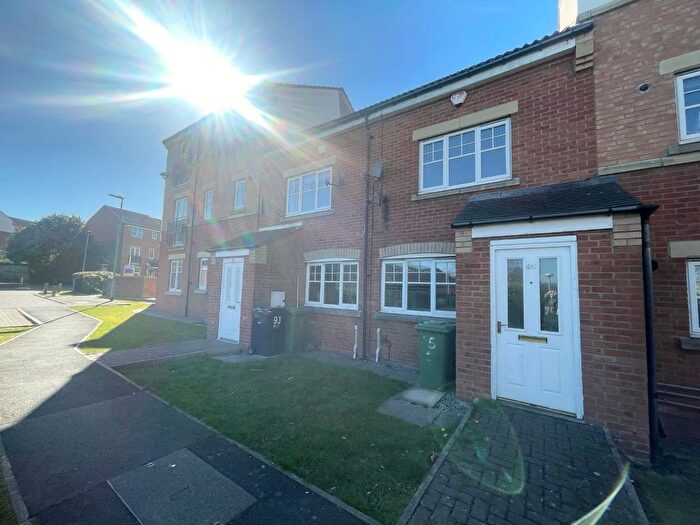 3 Bedroom Terraced House To Rent In Foster Drive, Gateshead, NE8