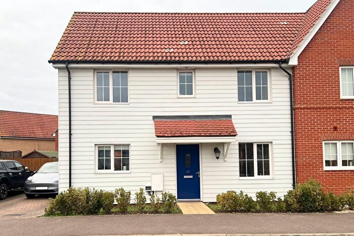 3 Bedroom Semi-detached House For Sale In Larch Way, Red Lodge, Bury St. Edmunds, IP28