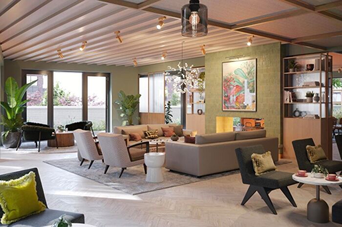 3 Bedroom Penthouse To Rent In Embassy Boulevard, Nine Elms, SW11