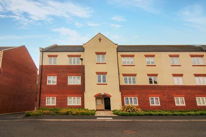 2 Bedroom Flat To Rent In Trevelyan Close, Shiremoor, Newcastle Upon Tyne, NE27