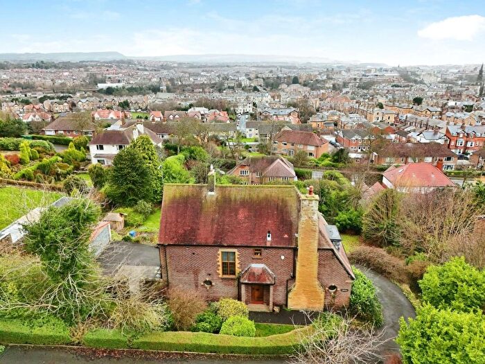 3 Bedroom Detached House For Sale In Mountside, Scarborough, YO11