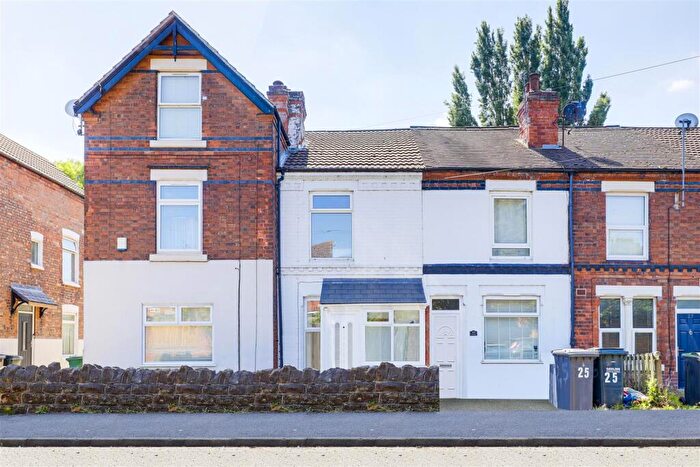 2 Bedroom Terraced House For Sale In Vale Road, Colwick, Nottinghamshire, NG4