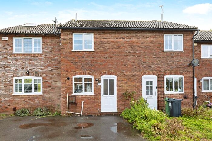 2 Bedroom Terraced House For Sale In Falcon Way, Ashford, TN23