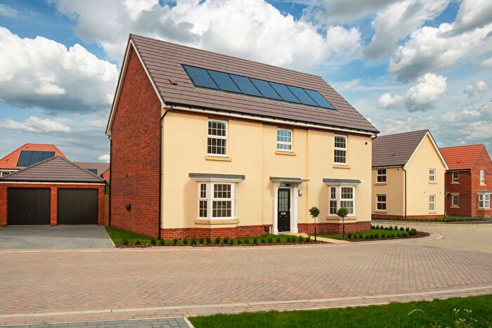 5 Bedroom Detached House For Sale In "Henley" At Oxlip Boulevard, Ipswich, IP1