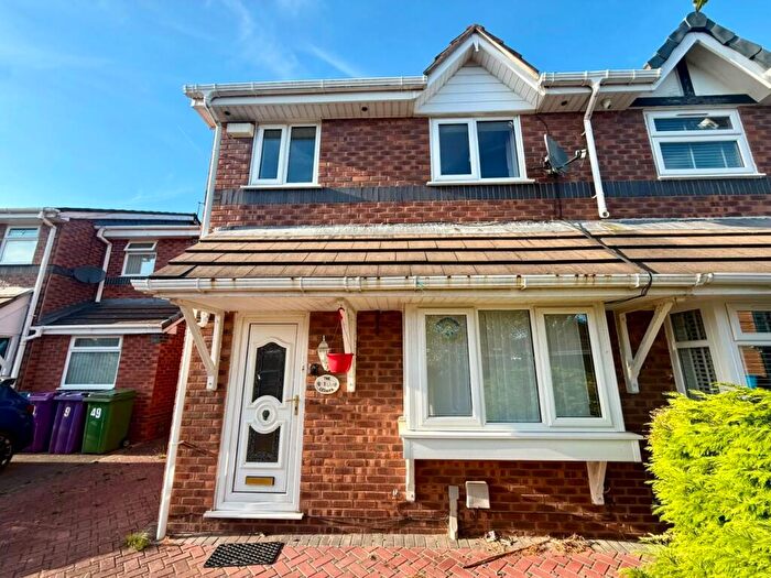3 Bedroom Semi-Detached House To Rent In The Cedars, Liverpool, L12