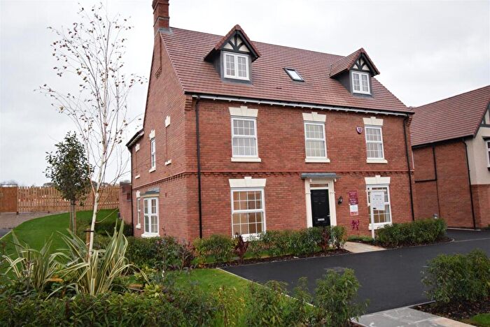 5 Bedroom Detached House For Sale In Bardon Lea, Hugglescote, LE67