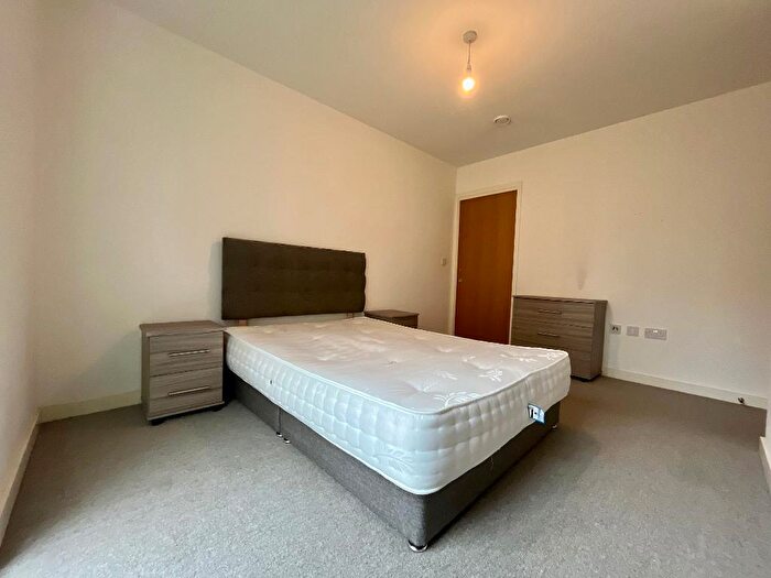 2 Bedroom Apartment To Rent In City Road, Manchester, M15