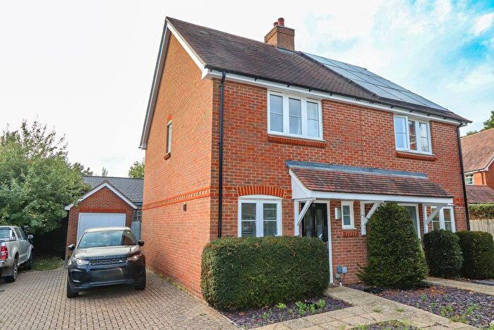 2 Bedroom Semi-Detached House For Sale In Trug Close, East Hoathly, Lewes, BN8