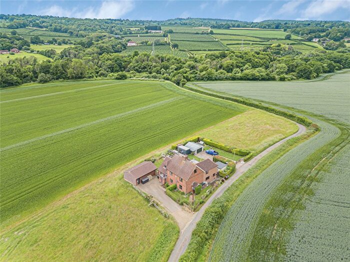 4 Bedroom Semi Detached House For Sale In Winfield Lane, Crouch, Sevenoaks, Kent, TN15