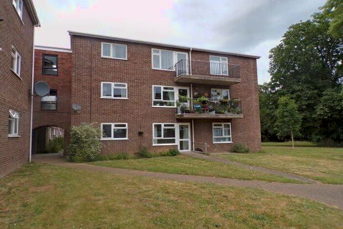2 Bedroom Flat To Rent In Watson Grove, Norwich, NR2