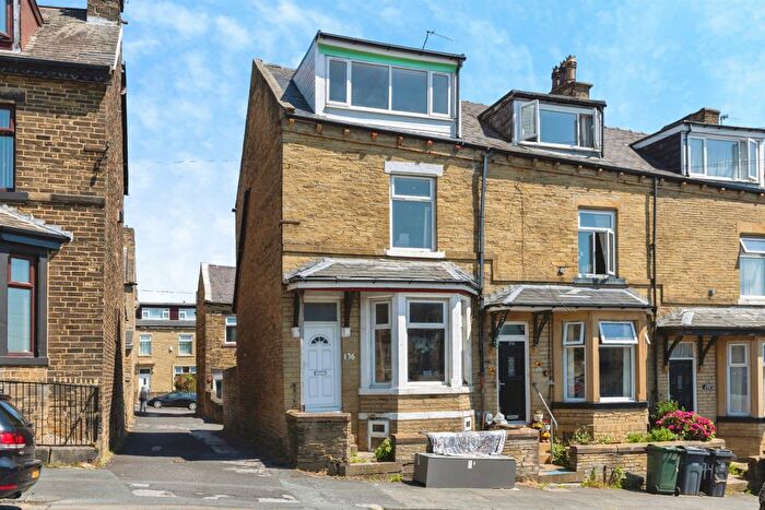 4 Bedroom Terraced House For Sale In St. Leonards Road, Bradford, BD8