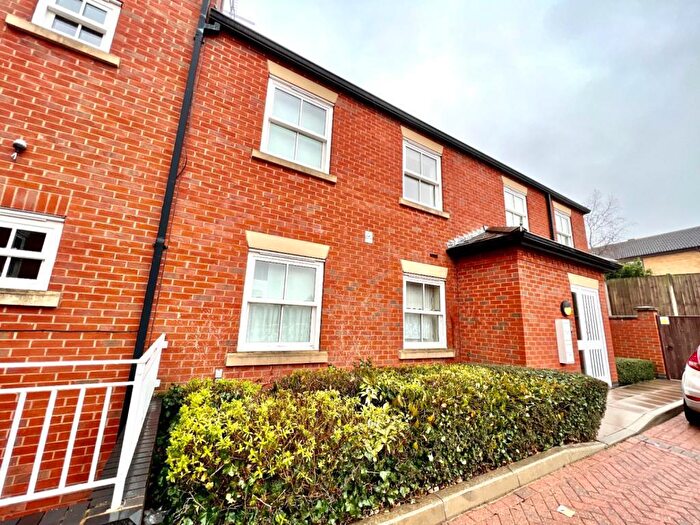 2 Bedroom Flat For Sale In Underwood Court, Glenfield, Leicester, LE3