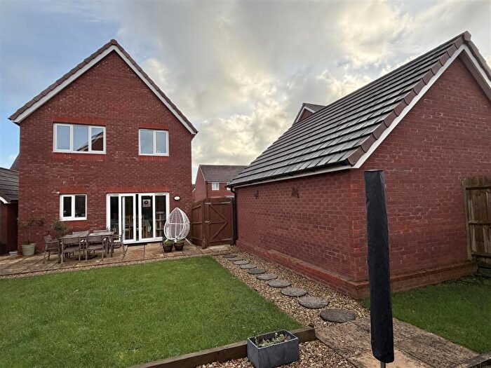 3 Bedroom House For Sale In Wills Road, Bideford, EX39