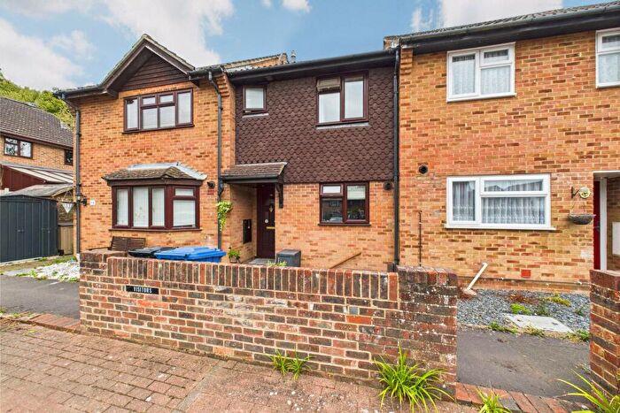 2 Bedroom Terraced House For Sale In Fallowfield, Yateley, Hampshire, GU46