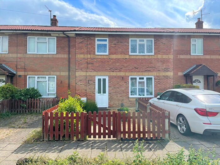3 Bedroom Terraced House For Sale In Edinburgh Drive, Wisbech, PE13
