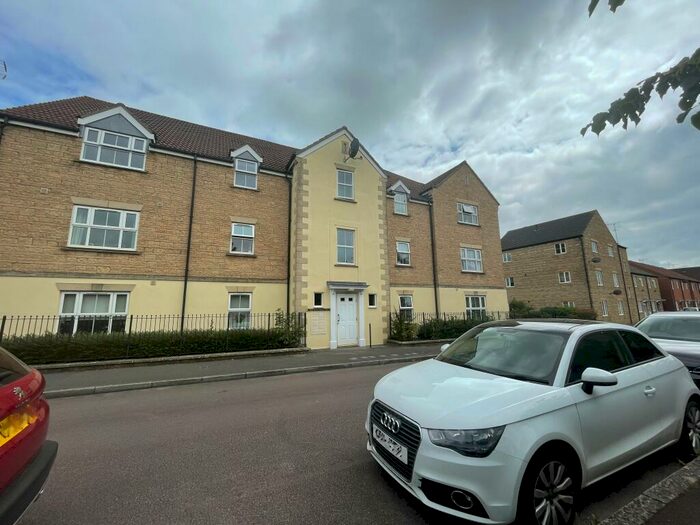 1 Bedroom Apartment To Rent In Kingfisher Court, Calne, SN11