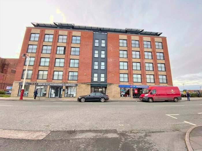 2 Bedroom Flat To Rent In The Anchorage, Kingsway, Southport, PR8