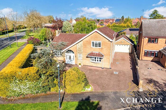 3 Bedroom Detached House For Sale In Slade Close, Nuneaton, CV11