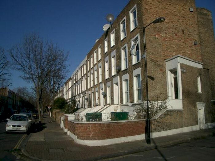 Studio To Rent In Mildmay Road, Newington Green, N1