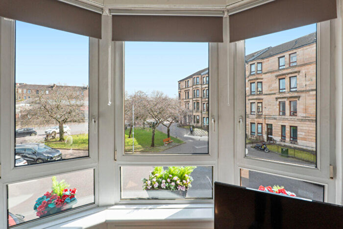 2 Bedroom Flat For Sale In Roebank Street, Dennistoun, G31