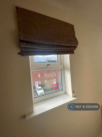 2 Bedroom Flat To Rent In Alma Road, Banbury, OX16