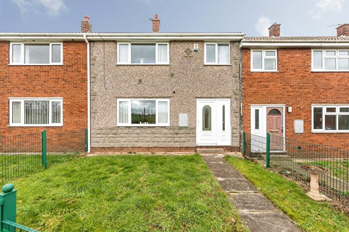 3 Bedroom Terraced House For Sale In Ennerdale Drive, Knottingley, WF11