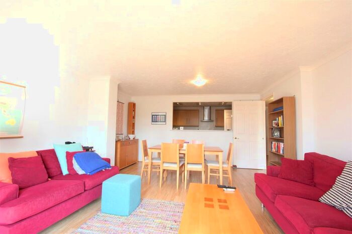 1 Bedroom Apartment To Rent In Hermitage Court, Knighten Street, Wapping, E1W