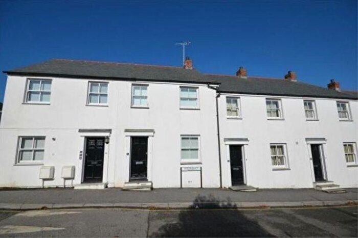 2 Bedroom Property To Rent In Aubyn Place, Truro, TR1