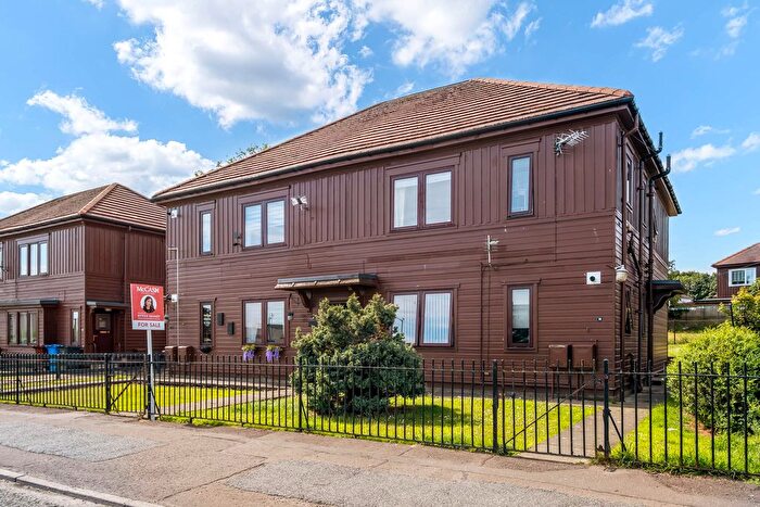 2 Bedroom Flat For Sale In Glenconnor Drive, Dundee, DD4