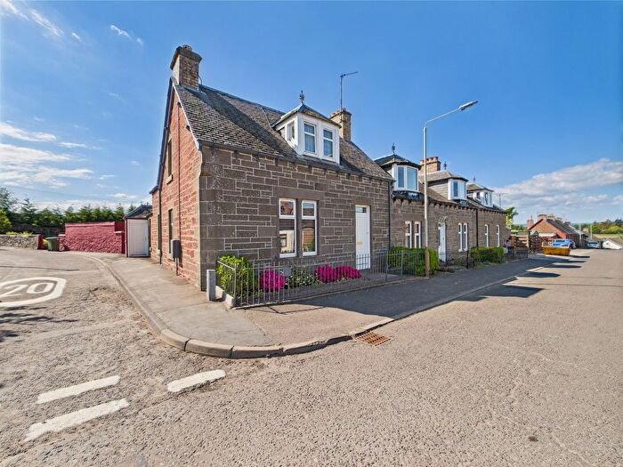 4 Bedroom End Of Terrace House For Sale In Glenisla, North Street, Burrelton, Perthshire, PH13