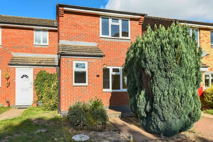 2 Bedroom Semi-Detached House To Rent In Lakefield Road, East Oxford, OX4