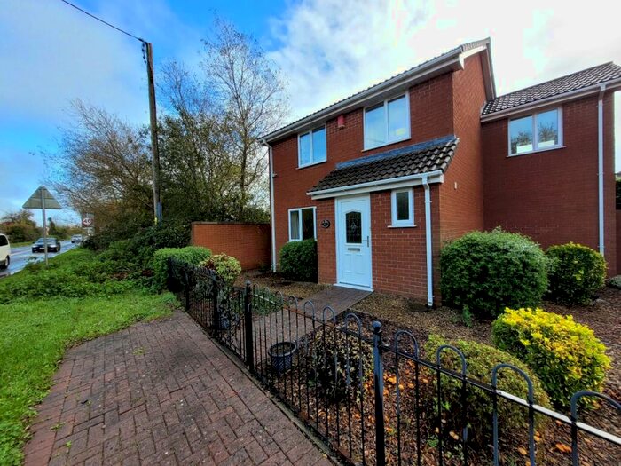 4 Bedroom House To Rent In Tilleys Orchard, Bristol Road, Rooksbridge, BS26