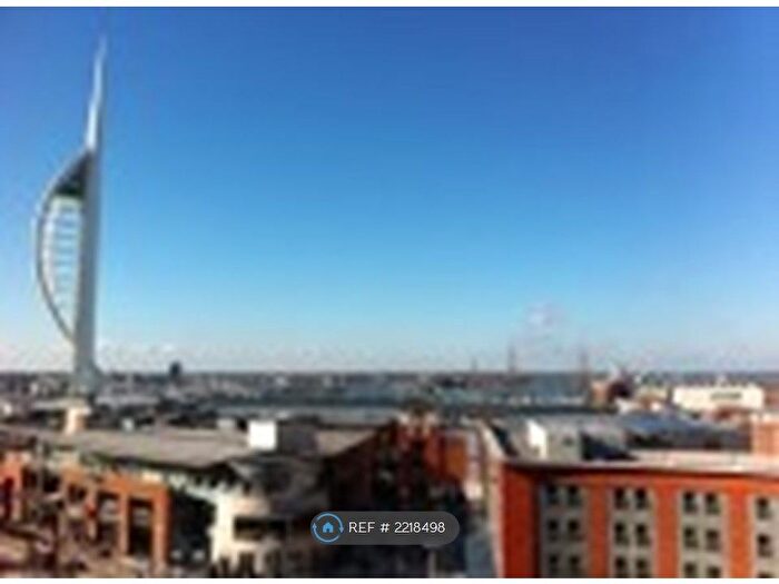 2 Bedroom Flat To Rent In The Crescent Building, Portsmouth, PO1