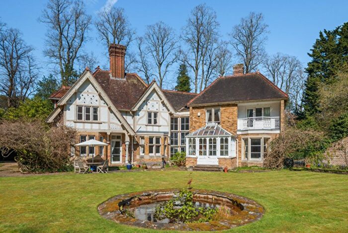 7 Bedroom Detached House For Sale In Station Road, Tring, Hertfordshire, HP23
