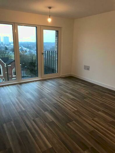 2 Bedroom Apartment To Rent In Rickman Drive, Birmingham, B15