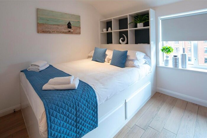 1 Bedroom Serviced Apartments To Rent In Apsley Road, Bristol, BS8