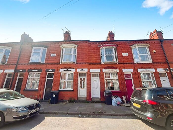 2 Bedroom Terraced House To Rent In Warwick Street, Leicester, LE3
