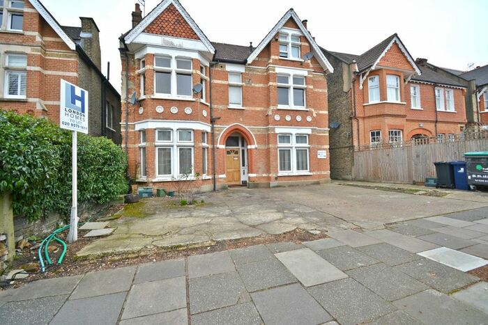 1 Bedroom Flat To Rent In St. Leonards Road, Ealing, W13