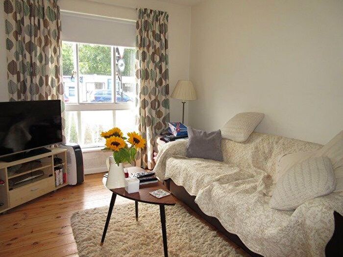 1 Bedroom Flat To Rent In Hunter House, Junction Road, N19
