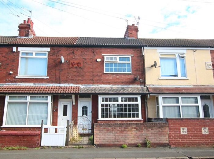 3 Bedroom Terraced House For Sale In Washington Grove, Bentley, Doncaster, DN5