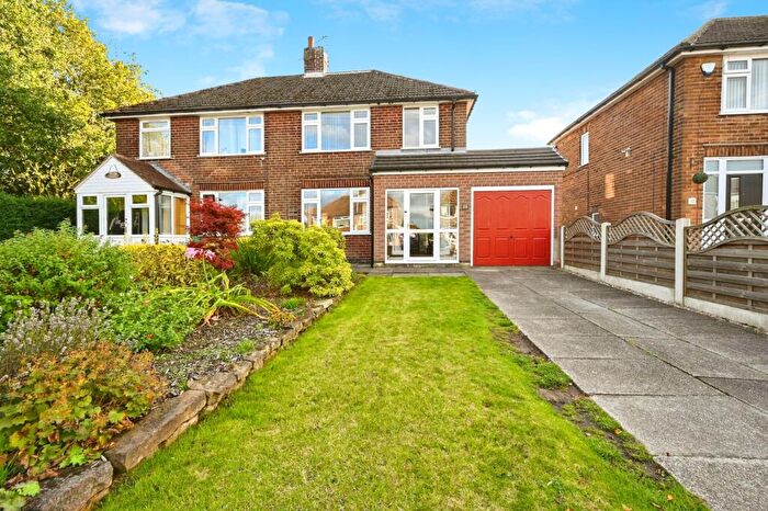 3 Bedroom Semi-Detached House For Sale In Ethelbert Avenue, Kirkby-in-Ashfield, Nottingham, Nottinghamshire, NG17