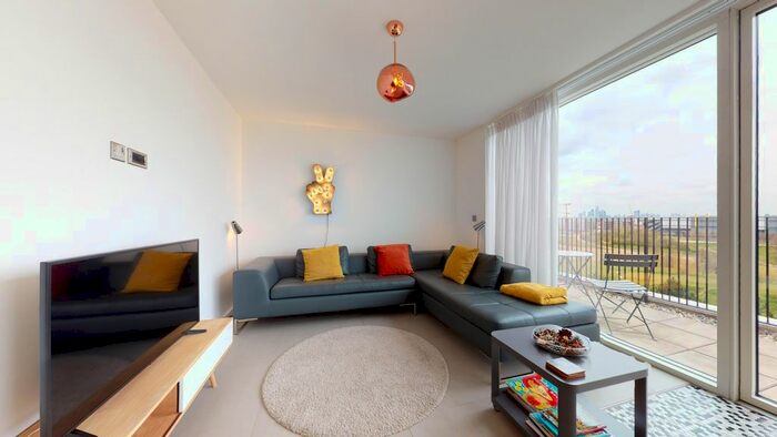 3 Bedroom Flat To Rent In Park View Mansions, Olympic Park Avenue, E20