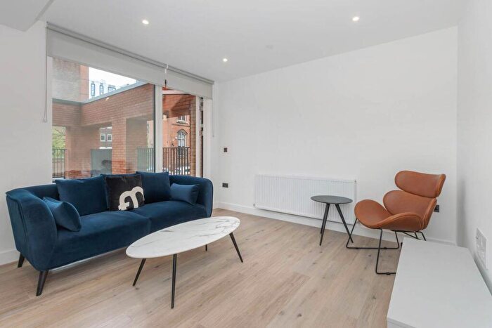 1 Bedroom Apartment To Rent In The Colmore, Snow Hill Wharf, Shadwell Street, B4