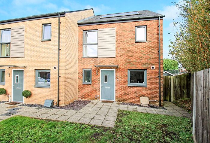 3 Bedroom End Of Terrace House For Sale In Laxton Close, Sholing, SO19